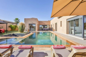 Villa Sakina, piscine Chauffée, ping-pong, cuisinière